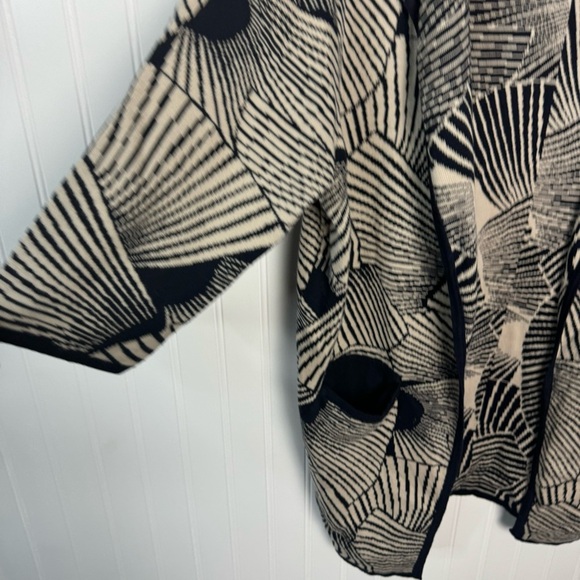 Sibin Linnebjerg Sweater XS  Geometric Print Multicolor Pockets 3/4 Sleeve Open - Picture 4 of 11